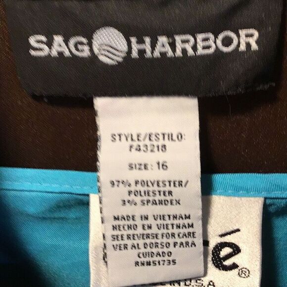 Pantsuit by Sag, harbor, size 16 with blouse Not Sag Harbor From the state sale - Picture 4 of 5